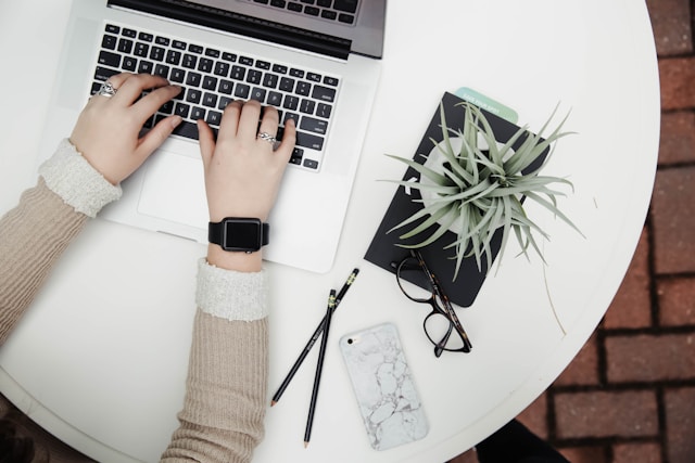 Why Guest Blogging is Essential for Building Authority and Driving Traffic?