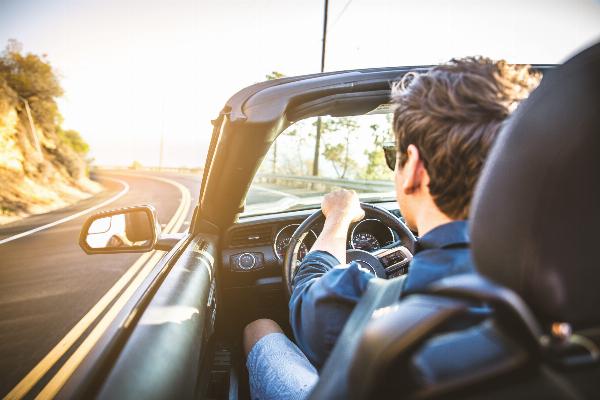 Which Training Is Best At Trucking School: Paid VS Private