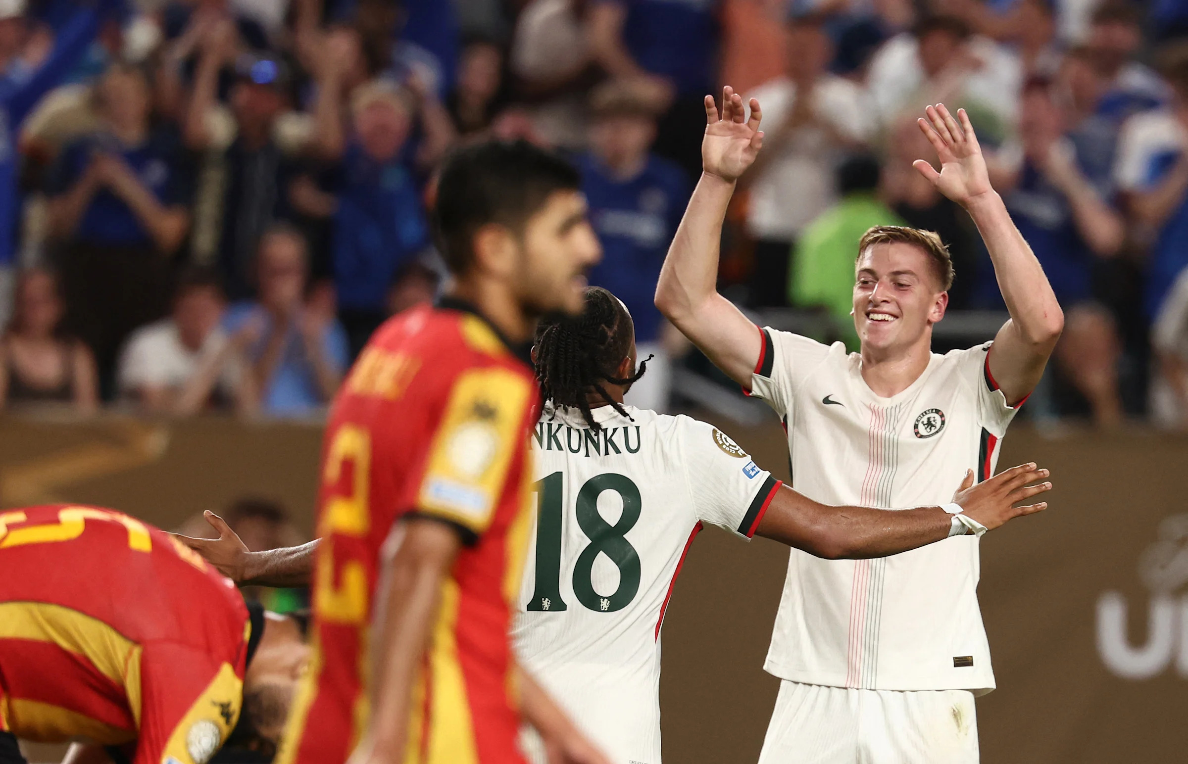 FIFA Club World Cup 2025: Chelsea, Benfica advance to knockout stage as Groups C and D wrap up - Yahoo Sports